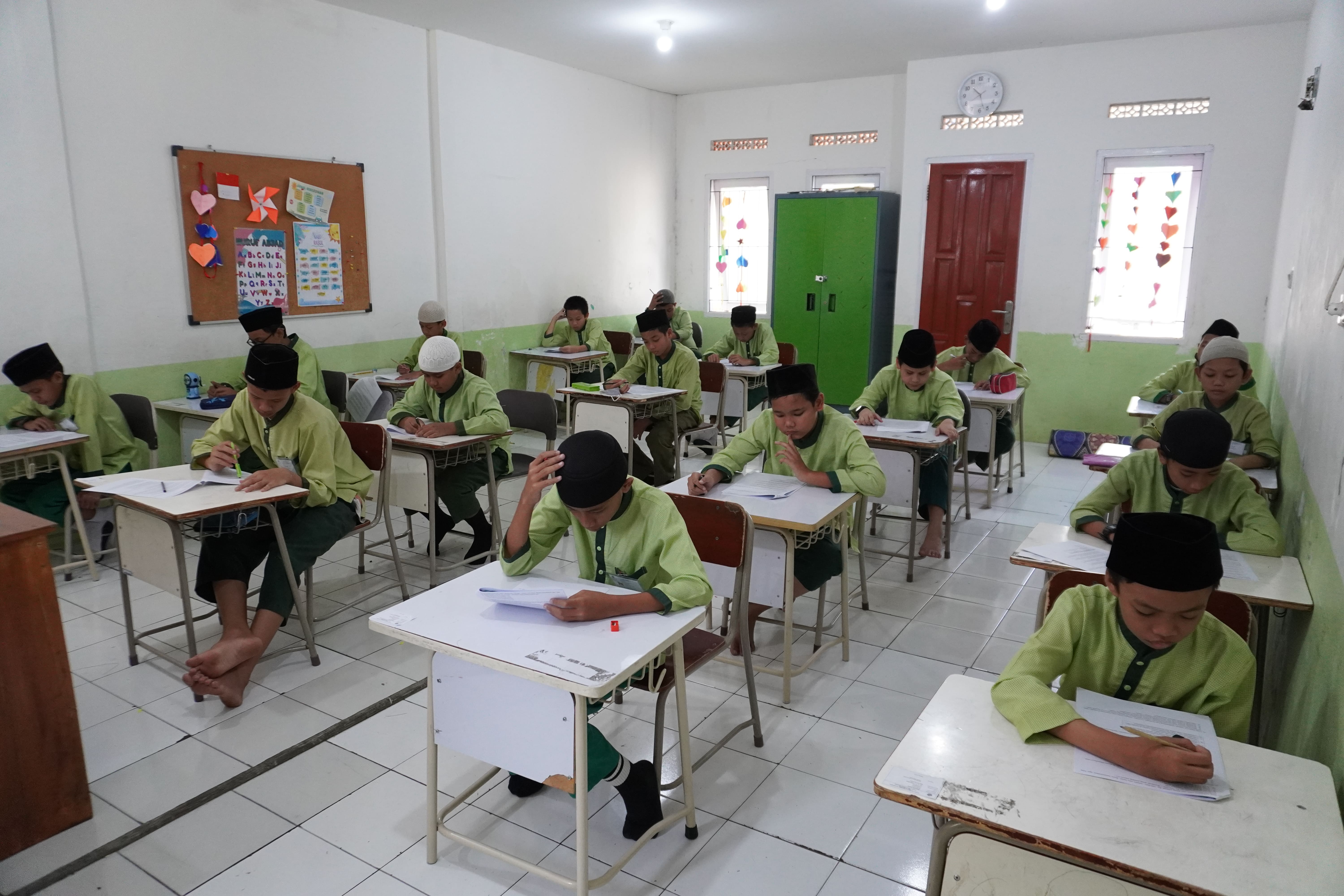 Ruang Kelas MIS 2