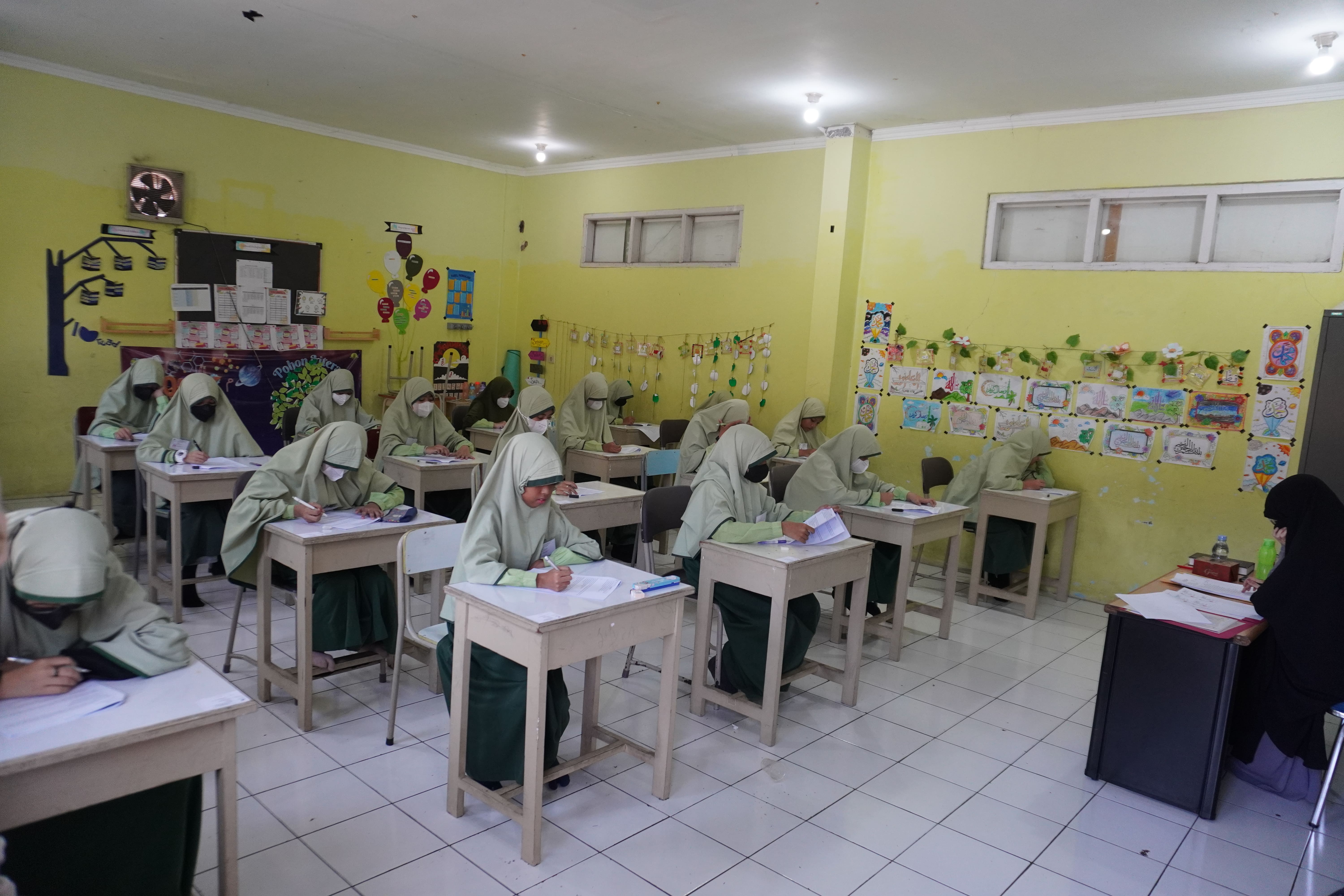 Ruang Kelas MIS 4